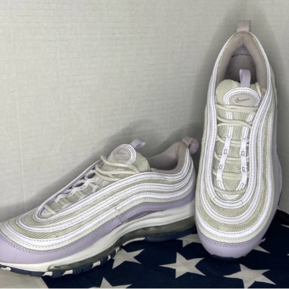 Nike Air Max 97 in Cream and Lavender